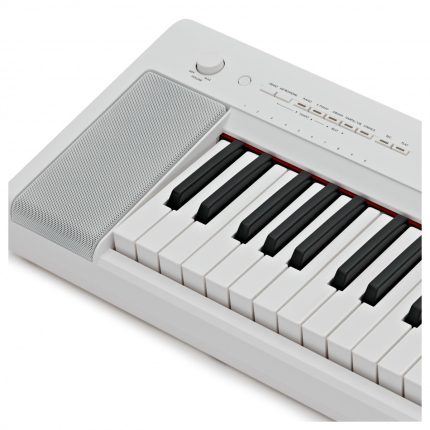 Teclado Yamaha NP15W 61 Teclas Portátil Color Blanco - Image 4
