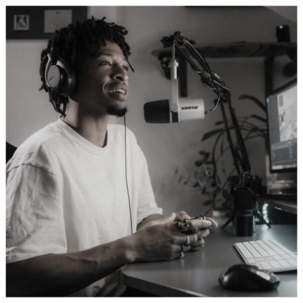 Micrófono Shure MV7-S - Dinámico Podcast - Image 11