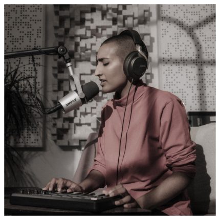 Micrófono Shure MV7-S - Dinámico Podcast - Image 12