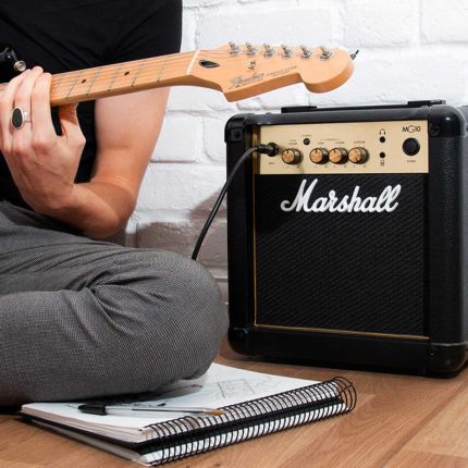 Amplificador Guitarra Marshall Mg10 Gold 10w - Image 4